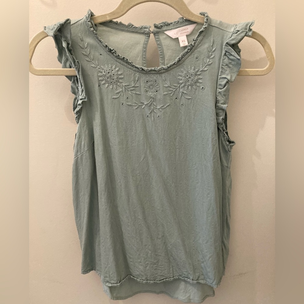Lauren Conrad Sleeveless Top